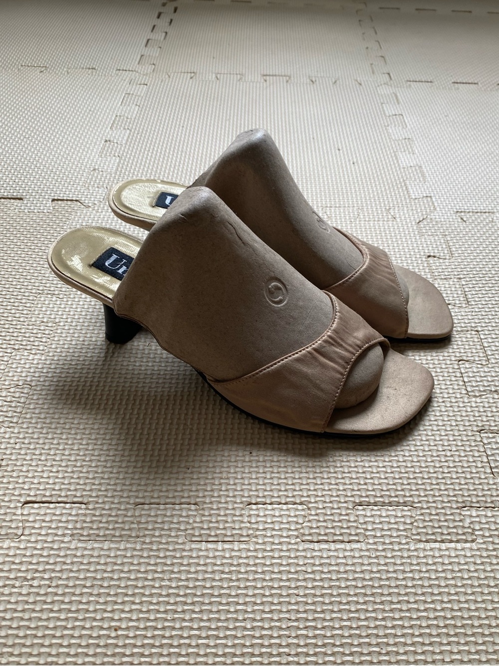Unlisted Womens Taupe Open-Toe Mid Heel Size 7.5